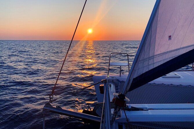 2-hour Mykonos Little Venice Sunset - Delos and Rhenia views: the added value beyond just one stop