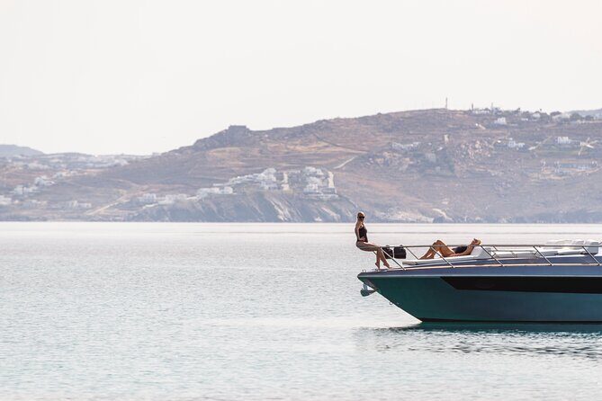 Boat - yacht tours at Mykonos - Music, Wi‑Fi, and the small comforts that shape the mood