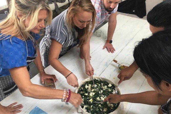 Cooking Classes in Mykonos Greece - Who should book Mykonian Spiti cooking class