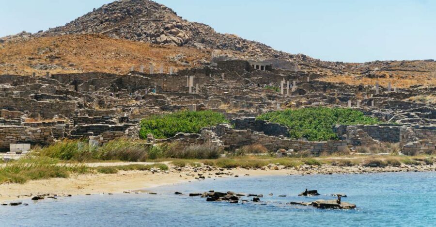Mykonos Town: Archaeological Site of Delos Guided Day Trip - Leaving Mykonos: Ferry Timing, Seats, and Motion