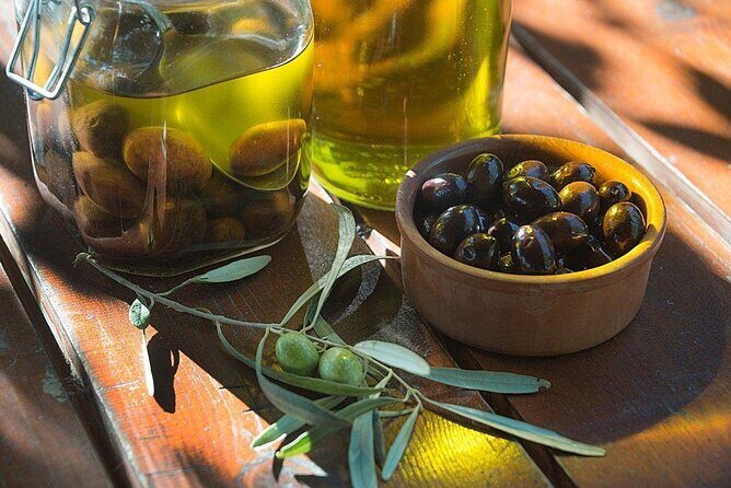 Olive Oil Tasting at the Mykonian Farm - Learning to taste: how the words fruity, bitter, and spicy get real
