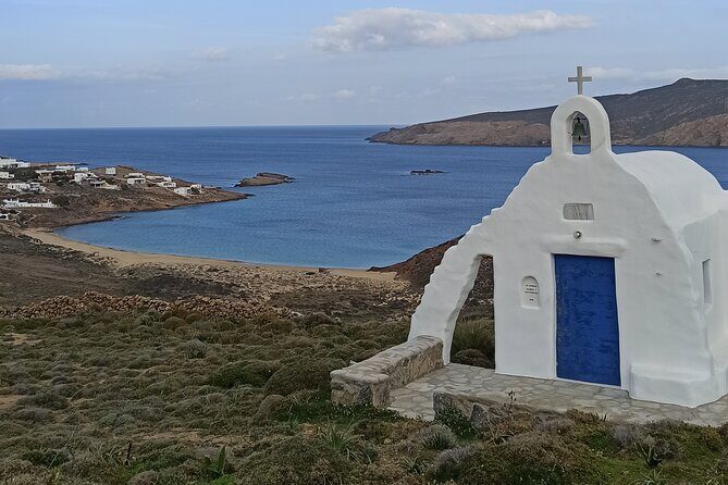 Private Mykonos island sightseeing tour. - Getting picked up: hotel or cruise port, plus Wi‑Fi for the road