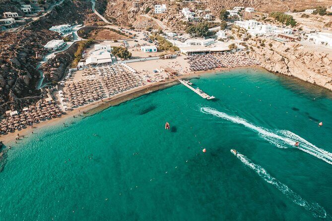 Super Paradise Beach Mykonos Seaside Sunbed (3rd & 4th row) - Navigating Super Paradise when there are multiple club names