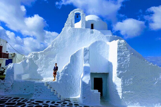 Walking Tour in Mykonos Town & Secluded Beach Picnic - Manto Mavrogenous Square and the Old Port: the story behind the streets